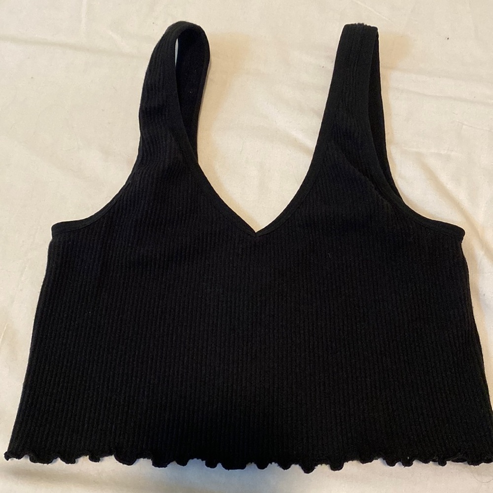 EUC - Colsie black ribbed longline bralette